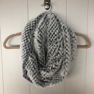 grey/white faux fur infinity scarf